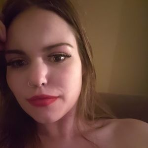 Meet your Posher, Natasha